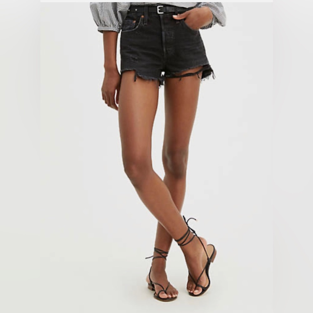 Levi’s 501 High Rise Women’s Shorts size 25